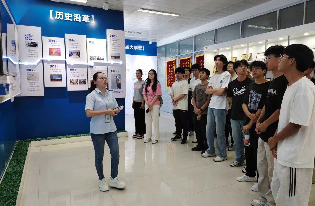 19f5b5b9-4a71-412c-9123-89ecd7396d7d.jpg 19f5b5b9-4a71-412c-9123-89ecd7396d7d.jpg