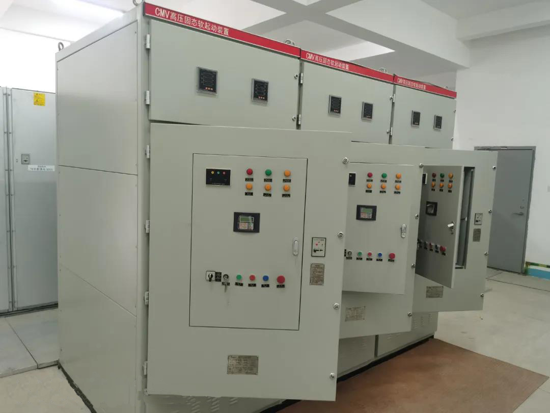 漳州某水廠—高壓固態軟起動裝置(圖1)